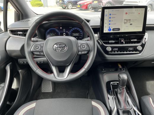 Toyota Corolla Touring Sports Hybrid 200 GR Sport Plus | Navigatie | Apple CarPlay/Android auto | Achteruitrijcamera | Elektris... ActivLease financial lease