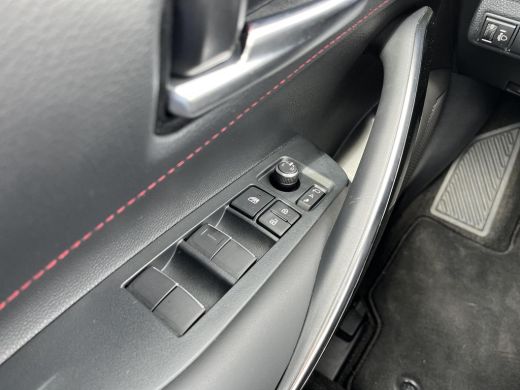 Toyota Corolla Touring Sports Hybrid 200 GR Sport Plus | Navigatie | Apple CarPlay/Android auto | Achteruitrijcamera | Elektris... ActivLease financial lease