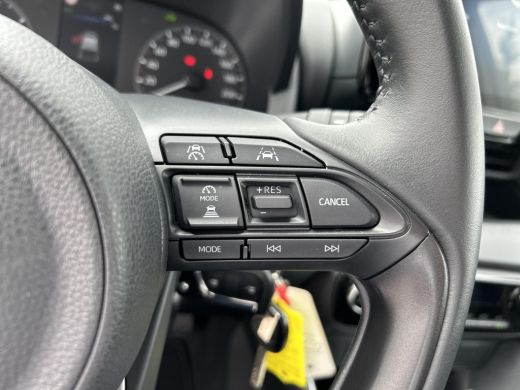 Toyota Yaris 1.5 Hybrid 115 Active (Carplay - Adaptive cruise) ActivLease financial lease