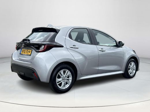 Toyota Yaris 1.5 Hybrid 115 Active (Carplay - Adaptive cruise) ActivLease financial lease