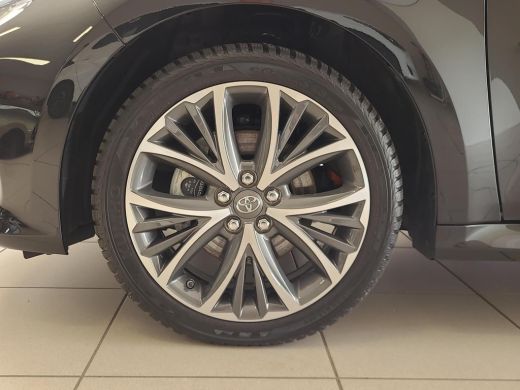 Toyota Yaris 1.5 Hybrid 130 Executive | Apple CarPlay | Blindspot | Navigatie | Rijklaarprijs incl. garantie | ActivLease financial lease