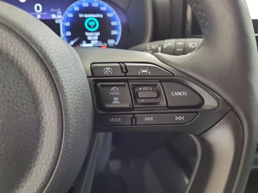 Toyota Yaris 1.5 Hybrid 130 Executive | Apple CarPlay | Blindspot | Navigatie | Rijklaarprijs incl. garantie | ActivLease financial lease