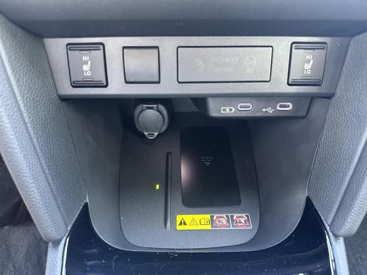Toyota Yaris Cross 1.5 Hybrid 130 Dynamic | 06-10141018 Voor meer informatie ActivLease financial lease