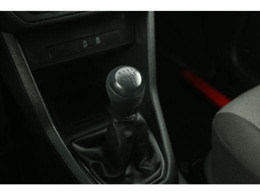 Volkswagen Caddy 2.0 TDI L1H1 Airco Cruise Imperiaal Elektrpakket Trekhaak ActivLease financial lease