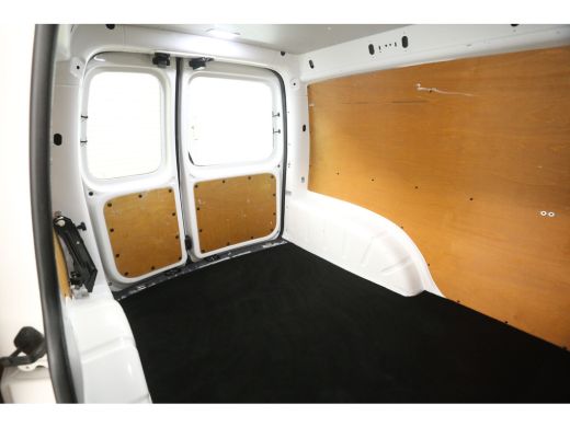 Volkswagen Caddy 2.0 TDI L1H1 Airco Cruise Imperiaal Elektrpakket Trekhaak ActivLease financial lease