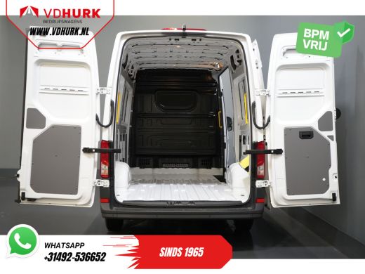 Volkswagen Crafter 35 2.0 TDI 140 pk DSG Aut. L3H3 BPM VRIJ/ LED/ Virtual Cockpit/ Camera/ Cruise/ Carplay/ Gev.Stoel ActivLease financial lease