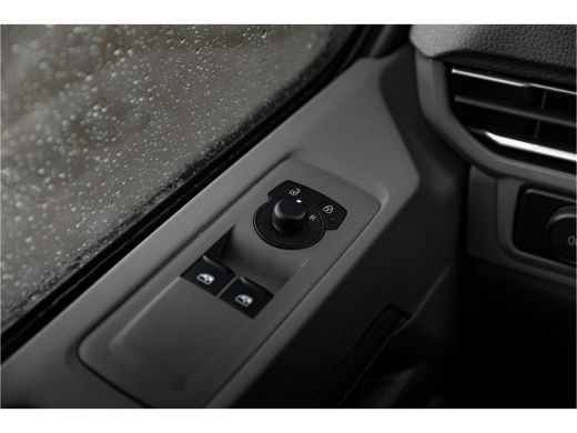 Volkswagen e-Transporter Style L2 IQ-Light | Trekhaak | Navigatie | Adaptive Cruise | Digitaal Dashboard ActivLease financial lease