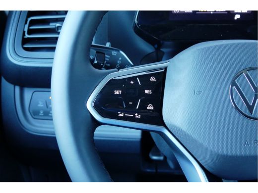 Volkswagen ID. Buzz Cargo Cargo | Bulli 79 kWh | Trekhaak | Soft close | Stoelverwarming | Navi by app ActivLease financial lease