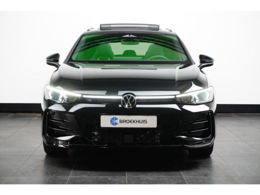 Volkswagen Passat Variant 1.5 eHybrid 272PK DSG-6 R-Line Business | PANORAMADAK | TREKHAAK | 19 INCH | ELEKTR. A. K... ActivLease financial lease