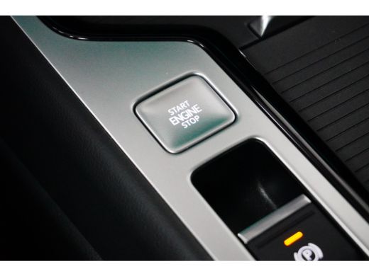 Volkswagen Passat Variant 1.5 eHybrid 272PK DSG-6 R-Line Business | PANORAMADAK | TREKHAAK | 19 INCH | ELEKTR. A. K... ActivLease financial lease