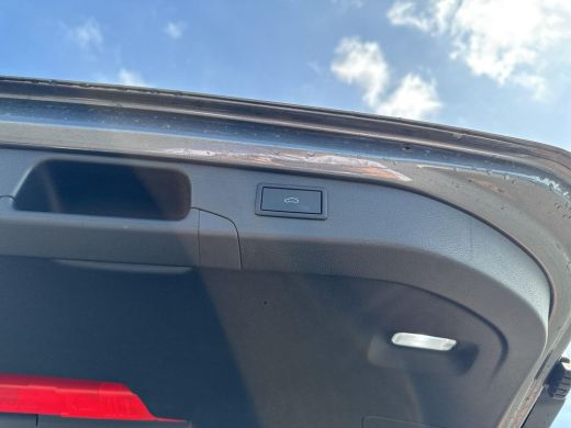 Volkswagen Passat Variant 1.5 eTSI Business | 150Pk | Automaat | ERGO Massage | DCC | ACC | Trekhaak | HeadUp Displ... ActivLease financial lease