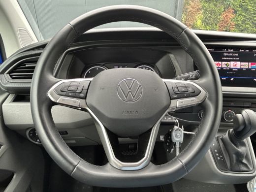 Volkswagen Transporter 2.0 TDI 150 PK AUTOMAAT DSG COMFORTLINE EXE / L2H1 / 1e EIG. / 24.504KM !! / AIRCO / CRUISE / NAV... ActivLease financial lease