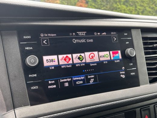 Volkswagen Transporter 2.0 TDI 150 PK AUTOMAAT DSG COMFORTLINE EXE / L2H1 / 1e EIG. / 24.504KM !! / AIRCO / CRUISE / NAV... ActivLease financial lease