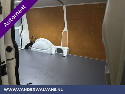 Volkswagen Transporter 2.0 TDI 150pk Automaat L2H1 Euro6 Airco | 2500kg Trekhaak | Velgen | Navigatie | Apple Carplay an... ActivLease financial lease