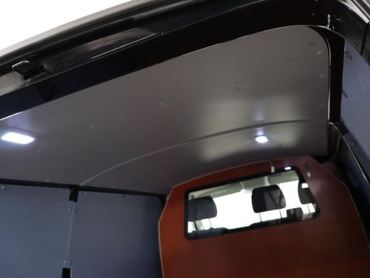 Volkswagen Transporter 2.0 TDI L1H1 *30.679 KM* + 18 INCH LMV | APPLE CARPLAY | ANDROID AUTO | CRUISE CONTROL ActivLease financial lease