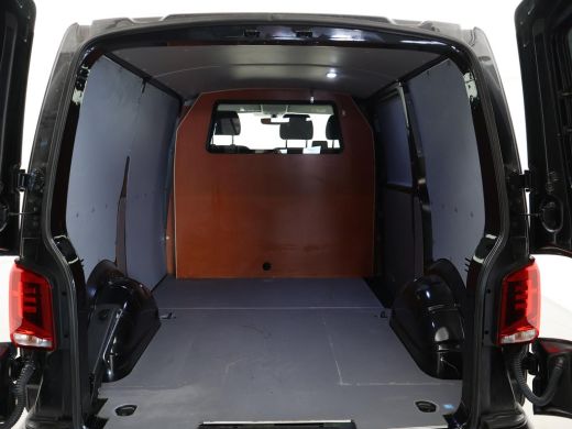 Volkswagen Transporter 2.0 TDI L1H1 *30.679 KM* + 18 INCH LMV | APPLE CARPLAY | ANDROID AUTO | CRUISE CONTROL ActivLease financial lease