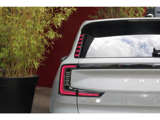 Volvo  EX90 Twin Motor Performance Ultra 7p. 111 kWh | Tailored Wool | Trekhaak | Luchtvering | Bowers&Wilkin... ActivLease financial lease