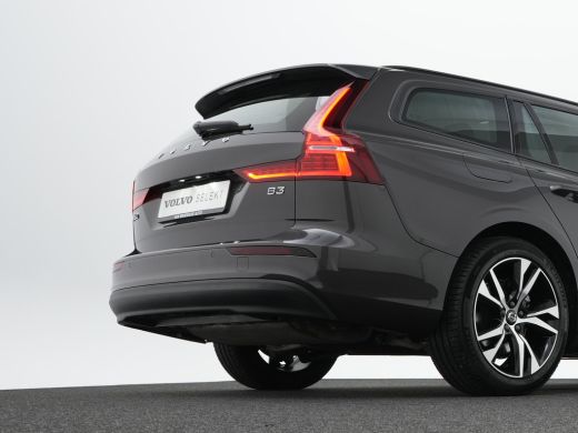 Volvo  V60 2.0 B3 Essential Edition | Adaptive Cruise | BLIS | Trekhaak | Stoelverwarming | Google | 18" ActivLease financial lease