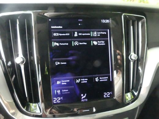 Volvo  V60 2.0 B3 Momentum Advantage | TREKHAAK | CAMERA | PARKEERSENSOREN V+A | NAVI | ActivLease financial lease