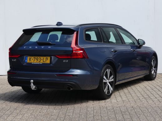 Volvo  V60 2.0 B3 Momentum Advantage | TREKHAAK | CAMERA | PARKEERSENSOREN V+A | NAVI | ActivLease financial lease