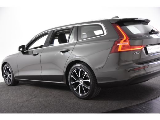Volvo  V60 2.0 D3 Momentum Pro *1ste Eigenaar*Leer*Navigatie*Stoelverwarming* ActivLease financial lease