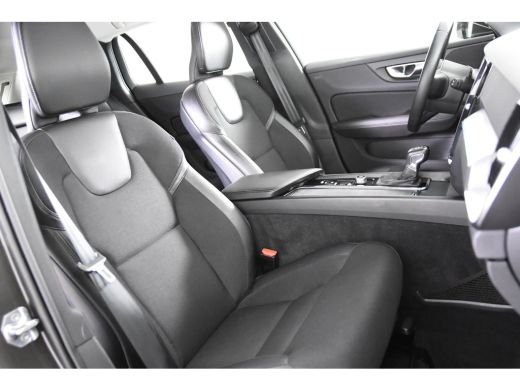 Volvo  V60 2.0 D3 Momentum Pro *1ste Eigenaar*Leer*Navigatie*Stoelverwarming* ActivLease financial lease