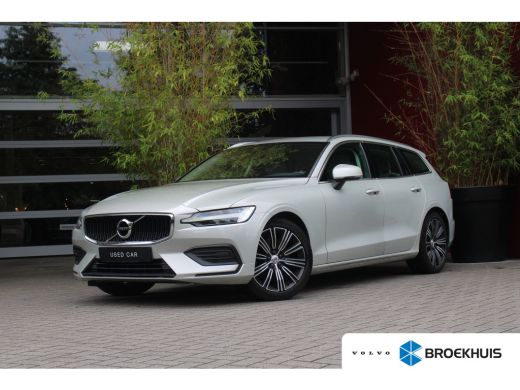 Volvo V60 2.0 T5 Momentum | 1e Eigenaar | Broekhuis Volvo onderhouden | Trekhaak uitklapbaar Volvo V60 2.0 T5 Momentum | 1e Eigenaar | Broekhuis Volvo onderhouden | Trekhaak uitklapbaar