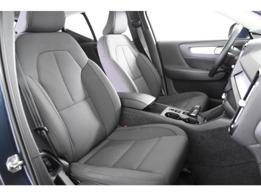 Volvo  XC40 1.5 T4 Recharge Inscription *1ste eigenaar*Stoelverwarming*Navigatie* ActivLease financial lease