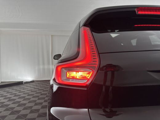 Volvo  XC40 Recharge P8 AWD R-Design [ 3-Fase ] (INCL-BTW) *PANO | LEATHER-ALCANTARA | DIGI-COCKPIT | FULL-LE... ActivLease financial lease
