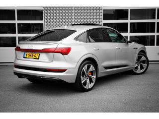 Audi e-tron 55 quattro S edition 408pk | Panoramadak | 360 Camera | 22" | B&O | Virtual Mirrors