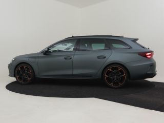 CUPRA Leon Sportstourer Leon Sporstourer l Sennheiser Audio l Panoramadak l Speciale lak l Elektrische stoelen l Elektr. ...