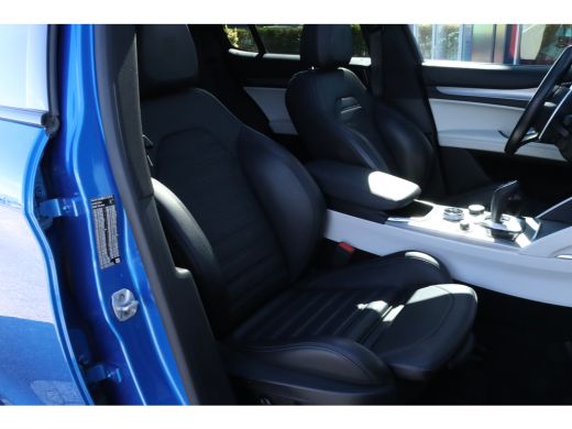 Alfa Romeo Stelvio 2.0 T AWD Veloce 280PK | Panoramadak |Harman/Kardon | Keyless | ACC | Camera | Memory ActivLease financial lease