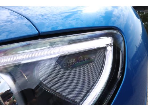 Alfa Romeo Stelvio 2.0 T AWD Veloce 280PK | Panoramadak |Harman/Kardon | Keyless | ACC | Camera | Memory ActivLease financial lease