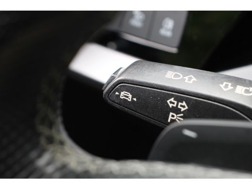 Audi A3 Limousine 30 TFSI S-LINE AUTOMAAT | NL-AUTO! | 1 EIGENAAR! | LEDER / STOF | NAVI | STOELVERWARMIN... ActivLease financial lease