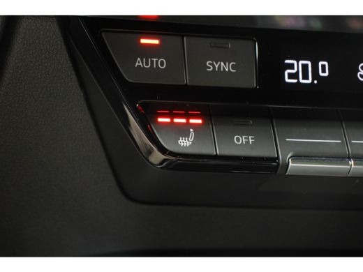 Audi A3 Limousine 30 TFSI S-LINE AUTOMAAT | NL-AUTO! | 1 EIGENAAR! | LEDER / STOF | NAVI | STOELVERWARMIN... ActivLease financial lease