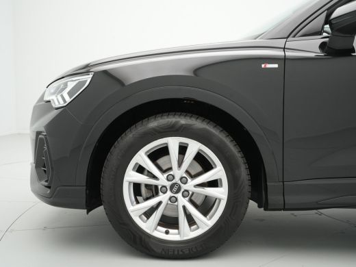 Audi Q3 35 TFSI 150 pk S edition Navi, PDC, Optiek zwart 28 ActivLease financial lease