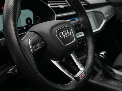 Audi Q3 35 TFSI 150 pk S edition Navi, PDC, Optiek zwart 28 ActivLease financial lease