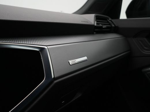 Audi Q3 35 TFSI 150 pk S edition Navi, PDC, Optiek zwart 28 ActivLease financial lease