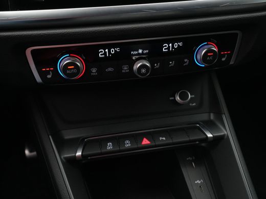 Audi Q3 35 TFSI 150 pk S edition Navi, PDC, Optiek zwart 28 ActivLease financial lease
