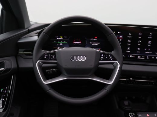 Audi Q6 e-tron Launch edition 83 kWh 252PK Panoramadak, Trekhaak, Keyless, Warmtepomp, 360gr. Camera, Stoelverwa... ActivLease financial lease