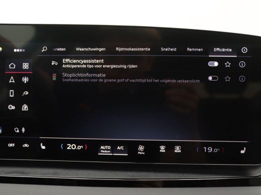 Audi Q6 e-tron Launch edition 83 kWh 252PK Panoramadak, Trekhaak, Keyless, Warmtepomp, 360gr. Camera, Stoelverwa... ActivLease financial lease