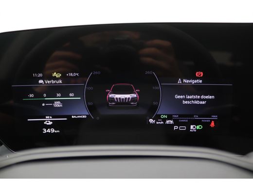 Audi Q6 e-tron Launch edition 83 kWh 252PK Panoramadak, Trekhaak, Keyless, Warmtepomp, 360gr. Camera, Stoelverwa... ActivLease financial lease