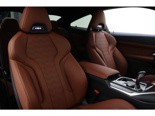 BMW M4 Coupé M4 xDrive Competition High Executive Automaat / M Drive Professional / M Carbon-keramisch r... ActivLease financial lease