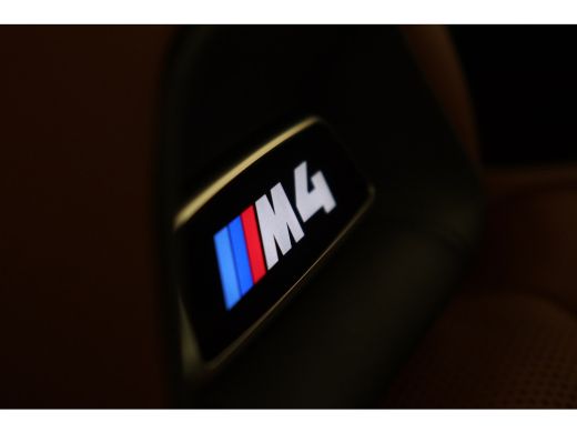 BMW M4 Coupé M4 xDrive Competition High Executive Automaat / M Drive Professional / M Carbon-keramisch r... ActivLease financial lease