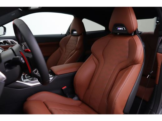BMW M4 Coupé M4 xDrive Competition High Executive Automaat / M Drive Professional / M Carbon-keramisch r... ActivLease financial lease