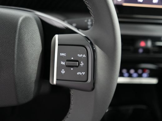 Citroën C3 Aircross Plus 113pk 44 kWh | Achteruitrijcamera | Adaptief demping systeem | Apple Carplay/Android Auto|te... ActivLease financial lease