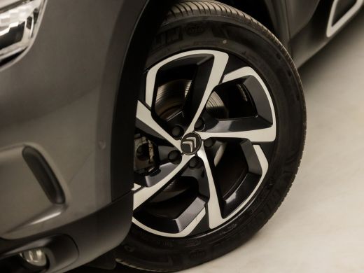 Citroën C5 Aircross 1.2 PureTech Sport (APPLE CARPLAY, GROOT NAVI, CLIMATE, LEDER, SPORTSTOELEN, GETINT GLAS, LED, LA... ActivLease financial lease