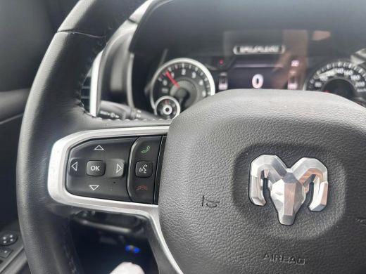 Dodge Ram 1500 1500 5.7 V8 4x4 Crew Cab Big Horn | Special striping | Trekhaak 13-polig | LPG | Geheel rijklaar ... ActivLease financial lease