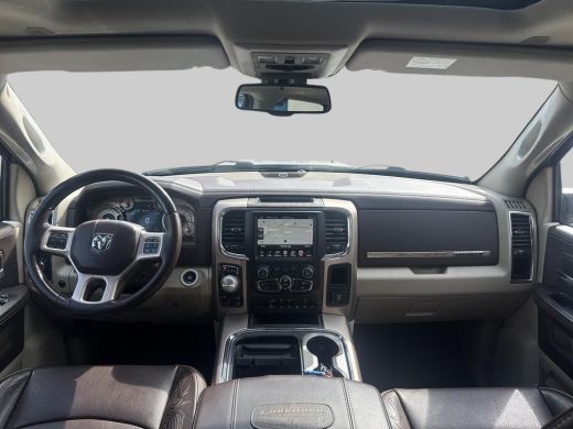 Dodge Ram 1500 1500 5.7 V8 4x4 Crew Cab Longhorn |RAMBOX | Luchtvering | Trekhaak | Longhorn interieur| Geheel r... ActivLease financial lease