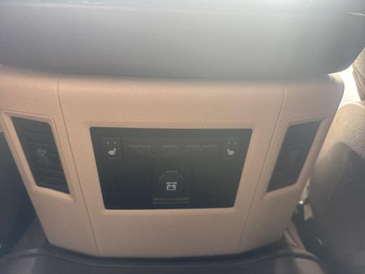 Dodge Ram 1500 1500 5.7 V8 4x4 Crew Cab Longhorn |RAMBOX | Luchtvering | Trekhaak | Longhorn interieur| Geheel r... ActivLease financial lease